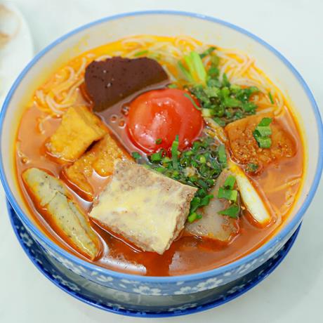 Học bí quyết nấu Bún Riêu Cua Ốc