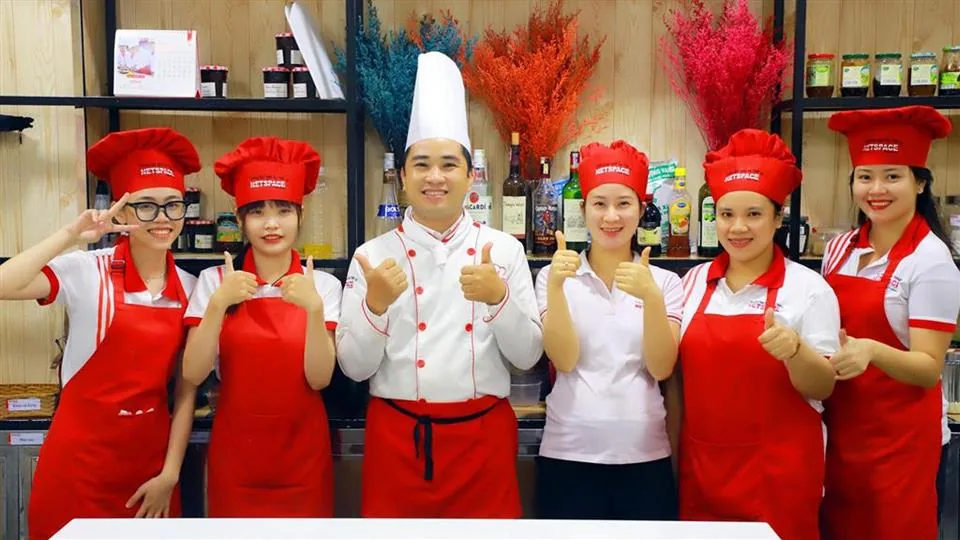 Phòng học thực hành bếp tại Netspace