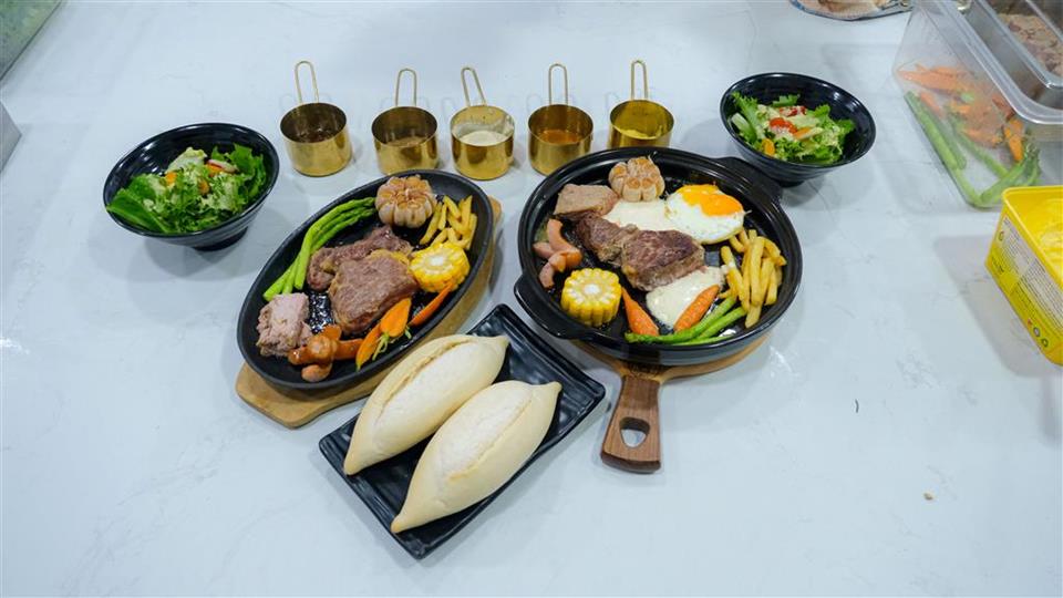 Học bí quyết làm Bánh mì chảo - Bò né - Bít tết