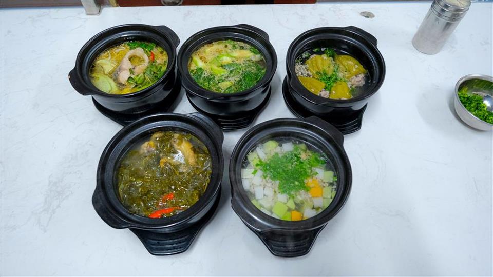 Học bí quyết nấu Cơm niêu