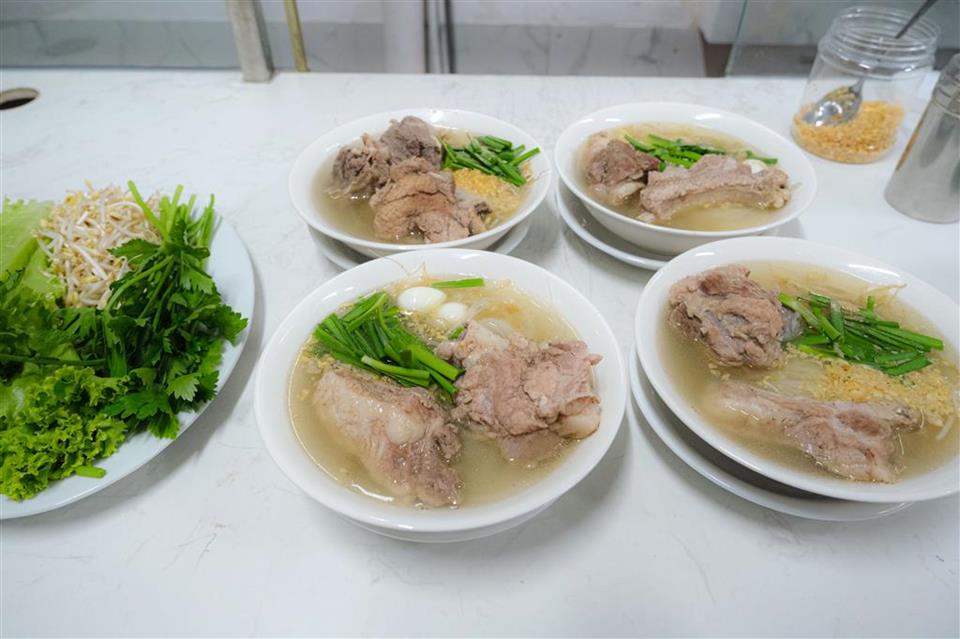 Học bí quyết nấu Hủ tiếu