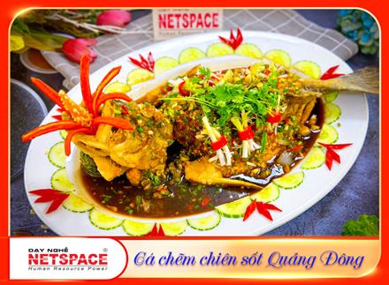 Netspace-hoc-nau-an-bep-hoa-4-ca-chem-sot-quang-dong