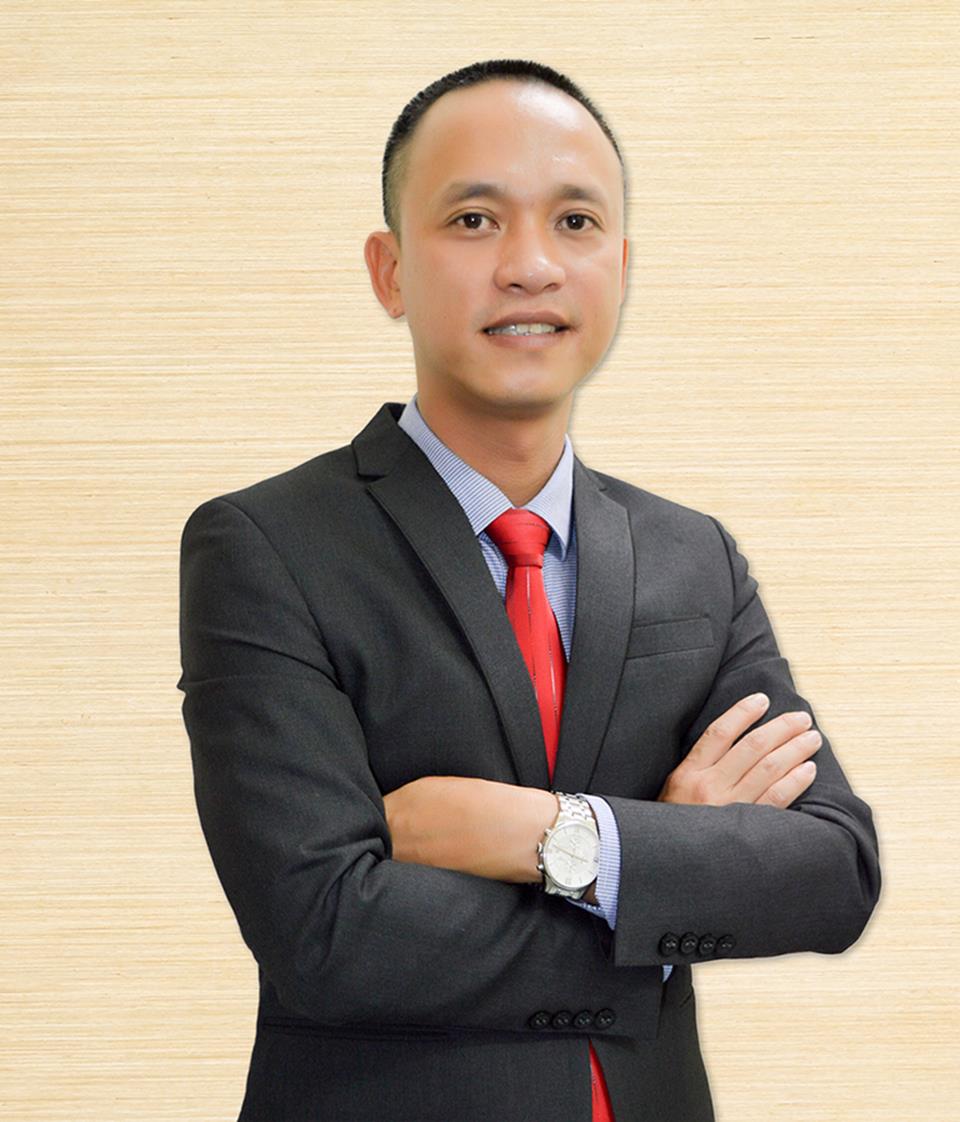 Ban lãnh đạo và giảng viên
